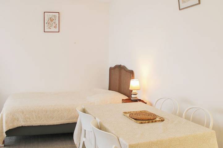 Ganze Wohnung, A charming retreat just outside Paris in Vincennes, Val-de-Marne
