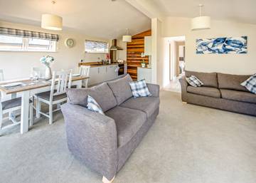 Chalet voor 4 Personen in Denver, Norfolk, Afbeelding 2