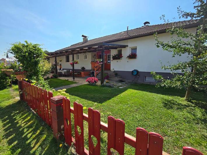 Ferienwohnung für 3 Personen, mit Garten, mit Haustier