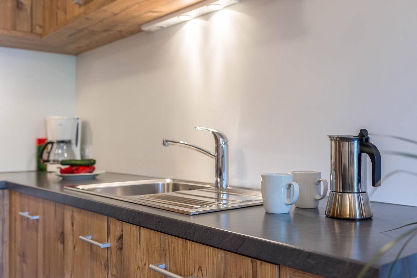 Entire apartment, Apartment "Unterspisserhof App Sonnenblume" with Mountain View, Garden & Wi-Fi in Sankt Peter Tal, Lajen