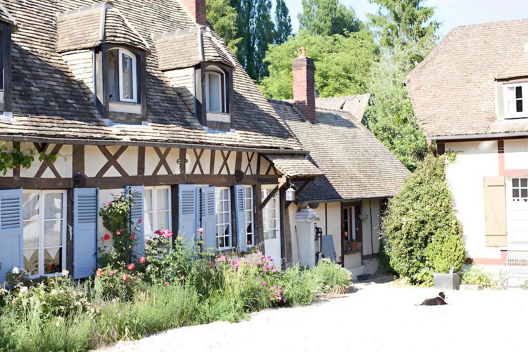 Chambres d'hôtes la Lévrière - Chambre "La Reine Blanche" in Saint-Denis-le-Ferment, Région de Les Andelys