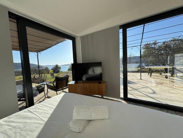 Hôtel pour 2 personnes, avec jardin et vue, animaux acceptés à Les Salles-sur-Verdon - 2