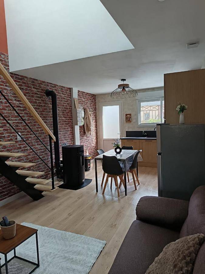 Location de vacances pour 4 personnes, avec terrasse à Yzengremer - 4