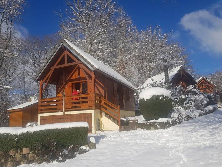 Chalet pour 4 personnes, avec vue sur le lac ainsi que jardin et terrasse dans Nièvre - 3