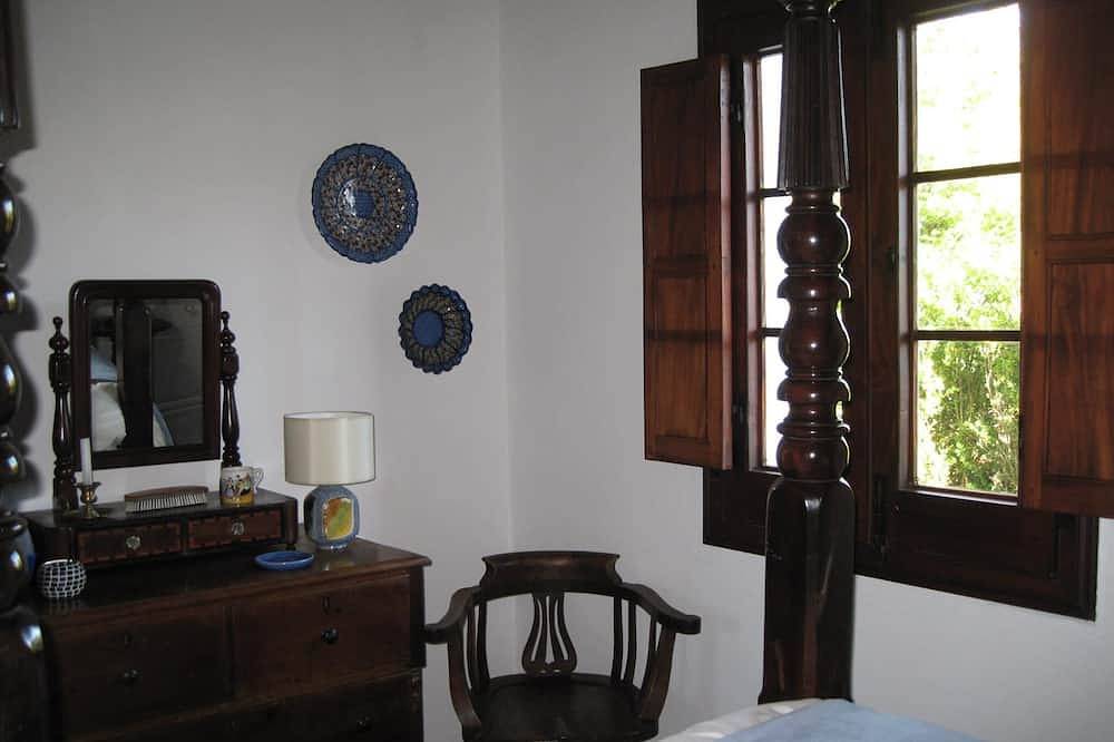 Ein typisches Haus - Santana - Parkplatz - Free Wifi in Santana, Madeira