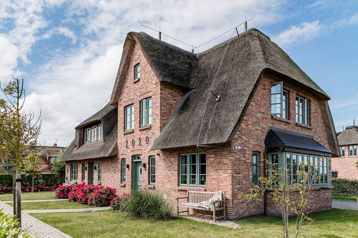Ferienhaus für 6 Personen, mit Terrasse und Garten sowie Sauna und Ausblick in Oldsum - 2