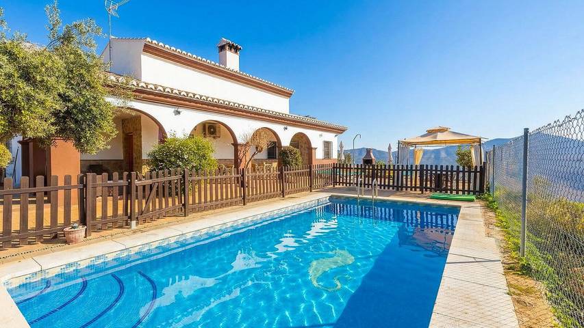 Agriturismo voor 12 personen aan de Costa del Sol
