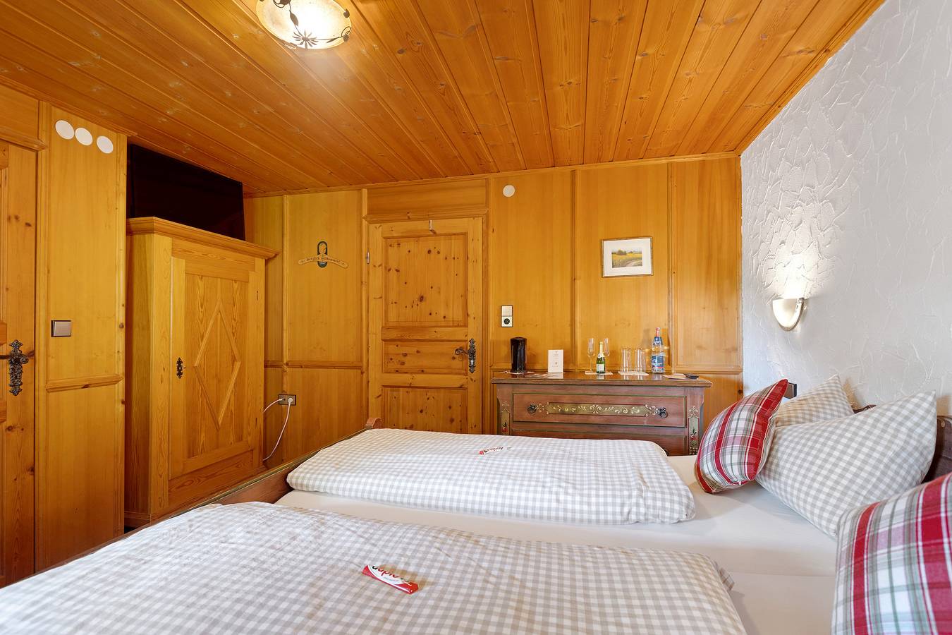 Standart 'Doppelzimmer 1' mit Gemeinschaftsgarten, Balkon und Wi-Fi in Tennenbronn, Schramberg