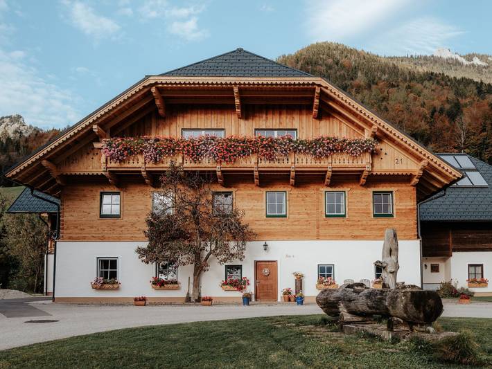 Ferienhaus für 6 Personen, mit Balkon und Garten sowie Seeblick am Wolfgangsee