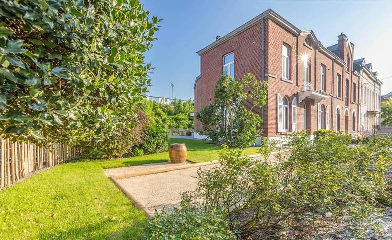 Holiday home for 10 people, with garden and terrace as well as view - 1