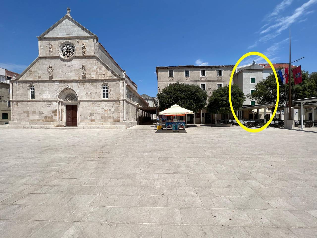 Cały apartament, Apartament wakacyjny dla 3 osób z balkon/ taras in Pag, Pag (Wyspa)