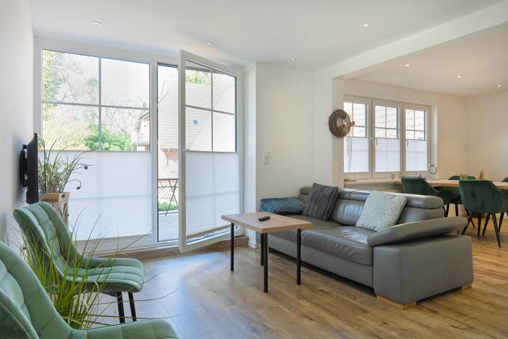 Ferienwohnung für 2 Personen, mit Balkon und Terrasse in Zwischenahner Meer