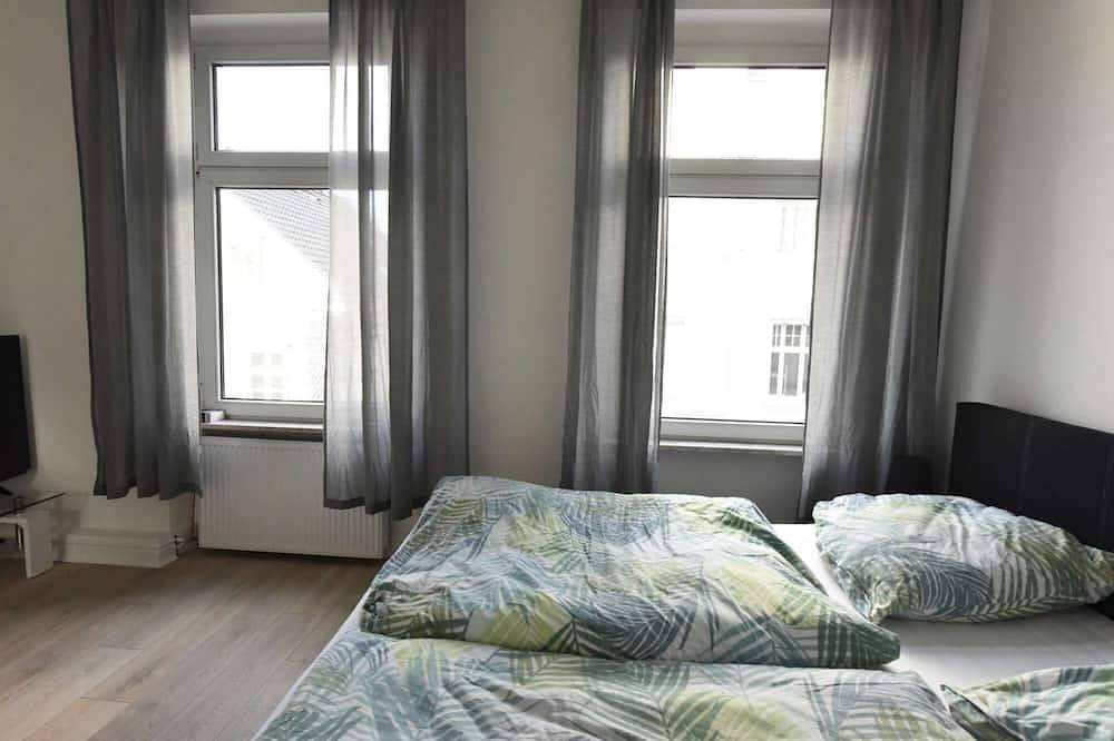 Ganze Wohnung, Luxuriöse großzügige Wohnung mit einem Schlafzimmer in Wuppertal, Bergisches Land