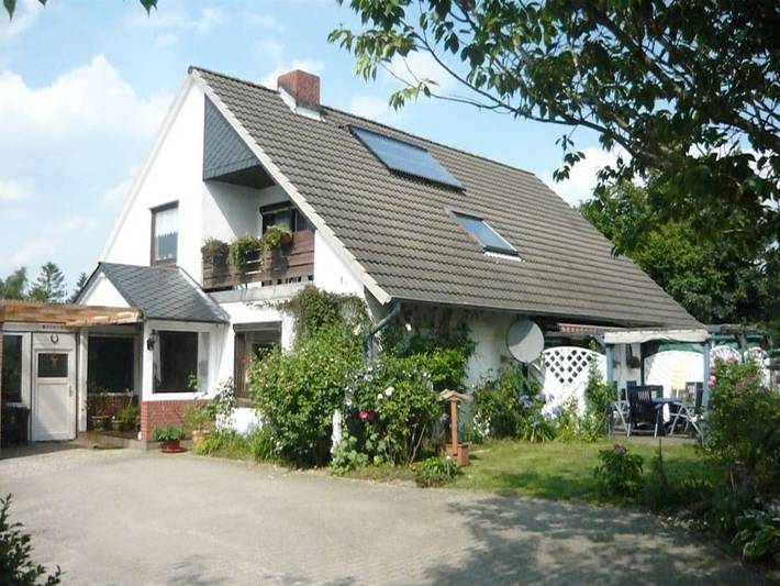 Ferienhaus für 5 Personen, mit Balkon und Garten in Sehestedt