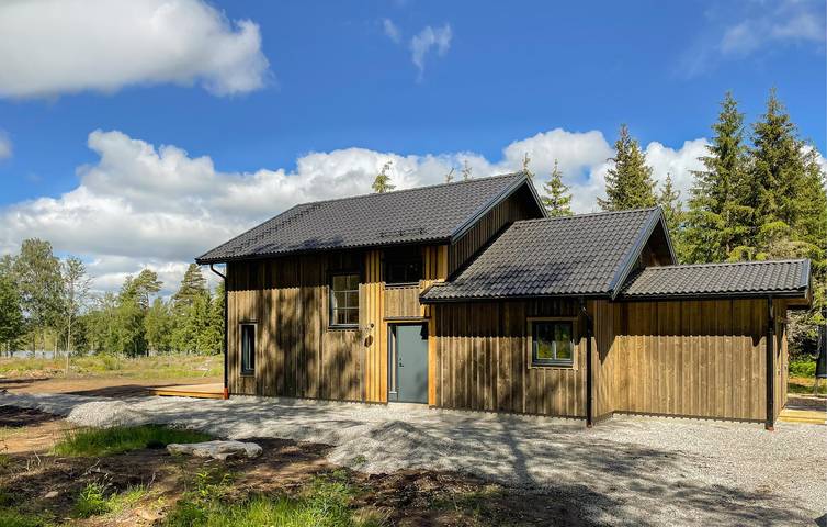 Ferienhaus für 8 Personen, mit Garten und Terrasse sowie Sauna und Seeblick in Tranemo - 3