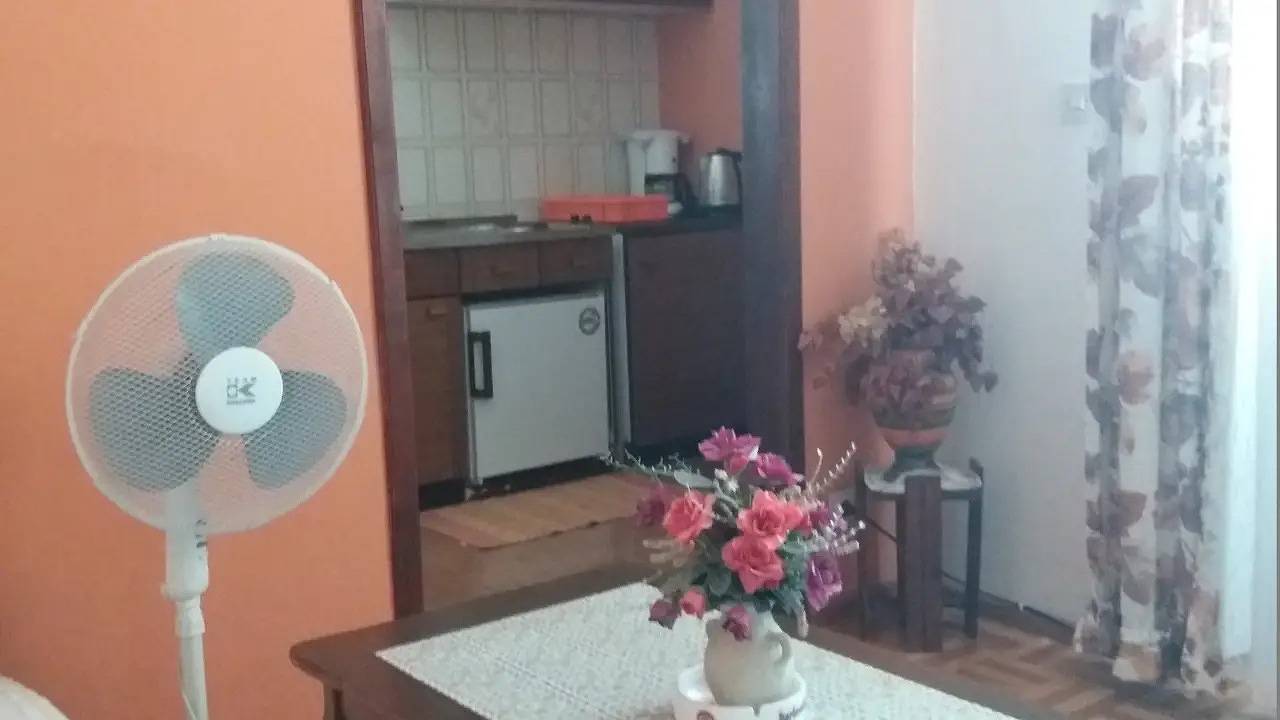 Ganze Ferienwohnung, Ferienwohnung für 5 Personen (69 m²) in Banjol in Banjol, Rab