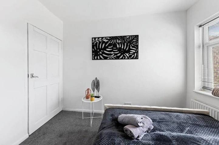 Rochester family retreat near castle & cafés. A tastefully decorated cosy home. in Rochester, Kent Downs