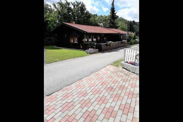 Chalet für 4 Personen, mit Terrasse, mit Haustier in Niederbayern - 2