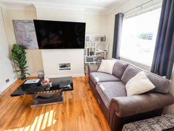 Log Cabin for 8 People in Skegness, Lincolnshire, Photo 3