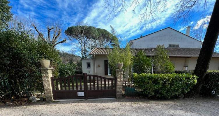 Appartement entier, Maisonette in Lamalou-les-Bains, Région de Béziers