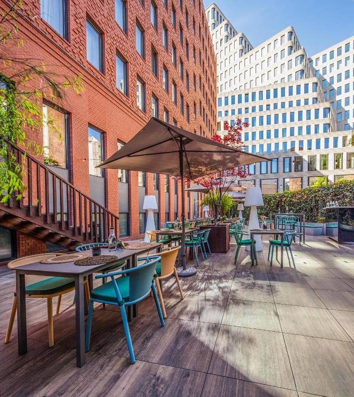 Hotel für 3 Personen, mit Ausblick und Sauna sowie Terrasse in Charlottenburg Berlin