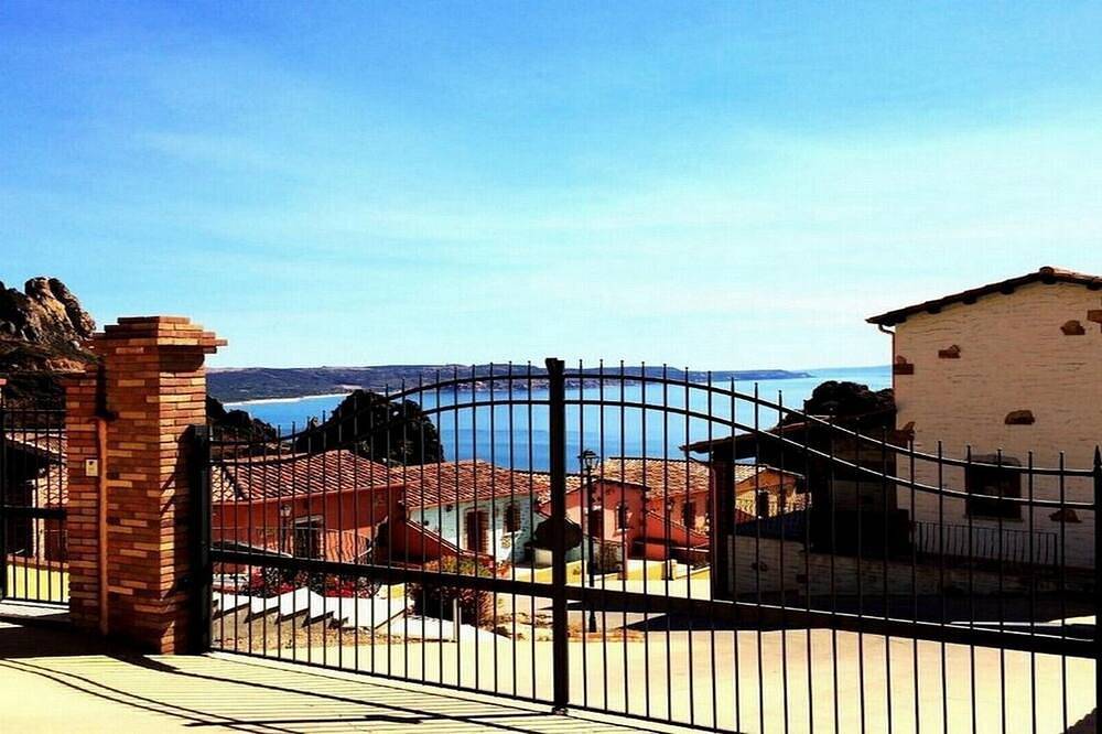 Villa Junto A La Piscina Con Vistas Al Mar - WIFI Gratis in Nebida, Iglesias