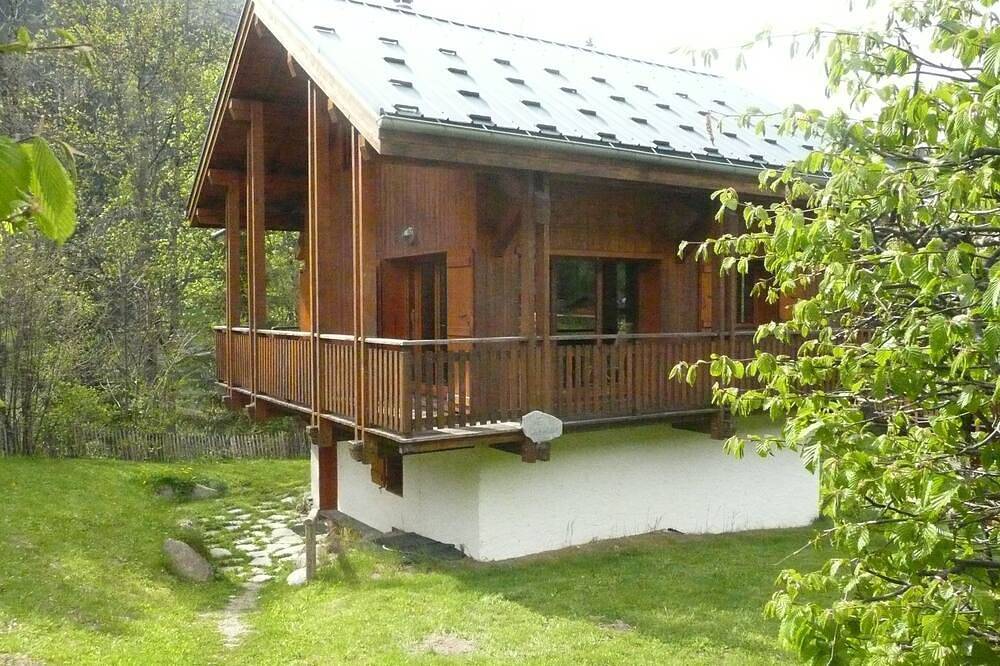 Charming Chalet 8 Persons Exceptional Panorama On The Dome Of Miages, in Les Contamines-Montjoie, Pays du Mont-Blanc