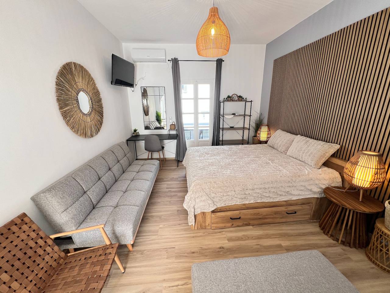 Studio entier, Studio 'Aeolian Blu 4' avec vue sur la mer, Wi-Fi et climatisation in Parikiá, Paros