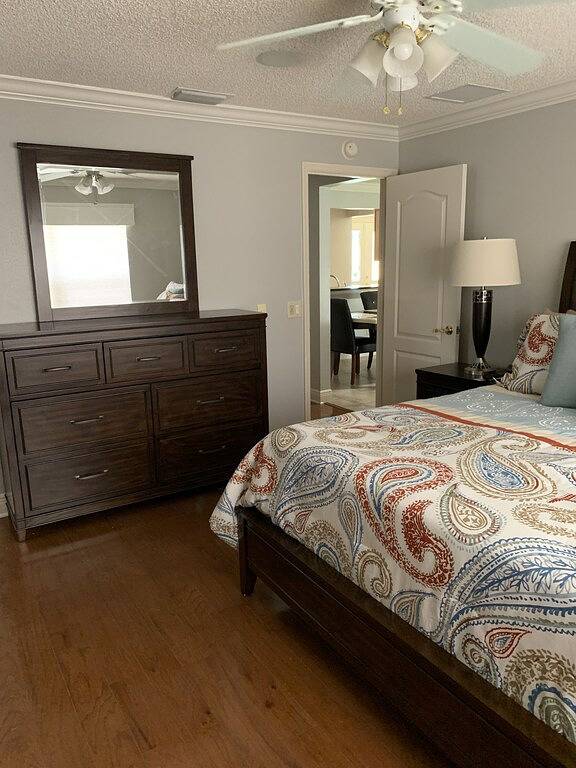 Beautiful home within Walking distance to Sumter Landing in The Villages, Sumter County