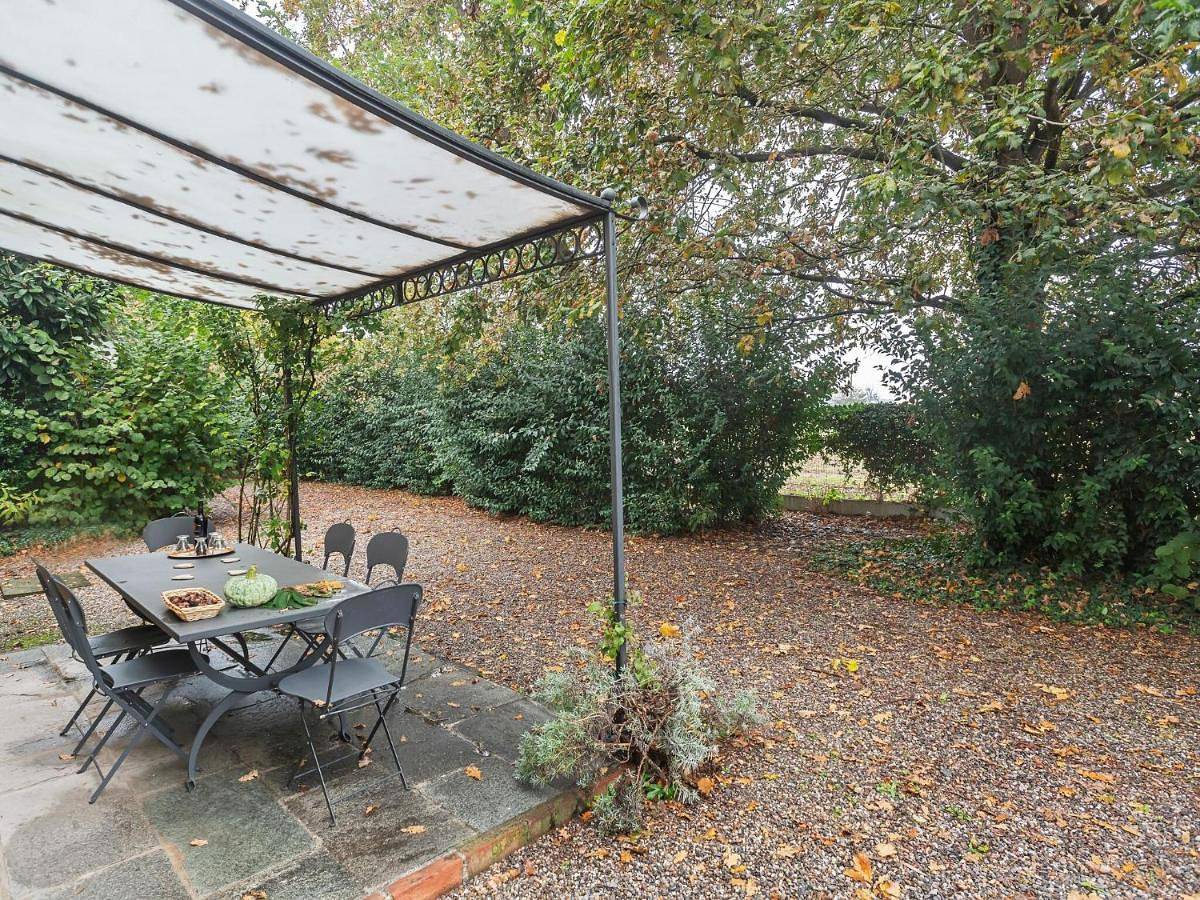 Apartment near Cremona in Historic Convent in Stagno Lombardo, Province de Crémone