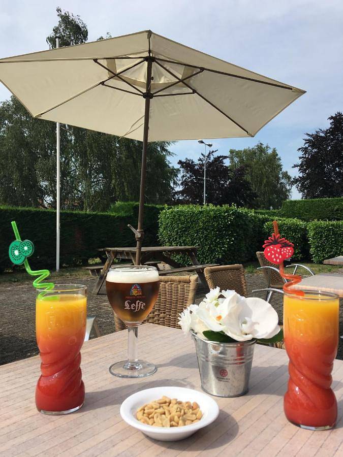 Hôtel pour 2 personnes, avec Terrasse à Douai - 3