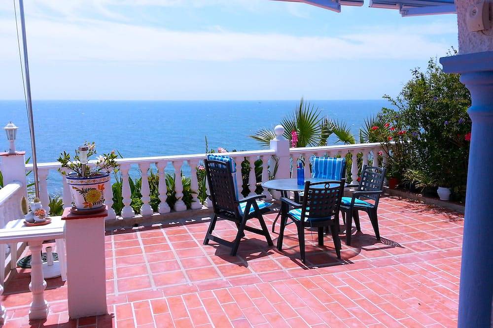 2 Casa frente al mar. Con jardín, piscinas y Wi-Fi potente. costabonita España in Playa El Bombo, Mijas