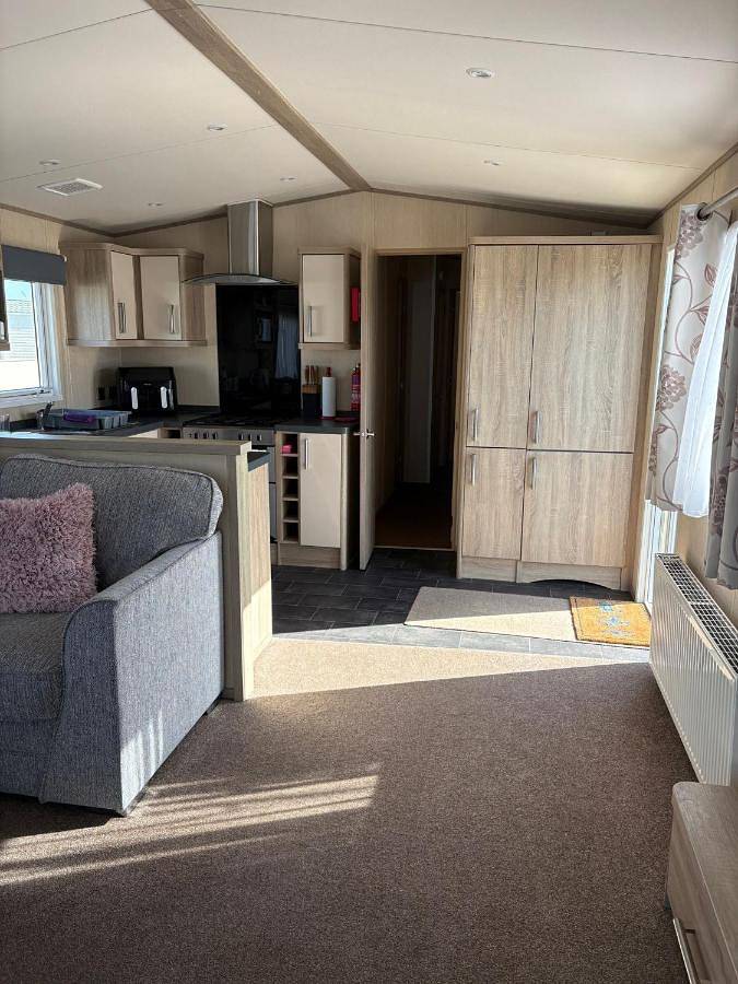 Mobile Home in Selsey, West Sussex