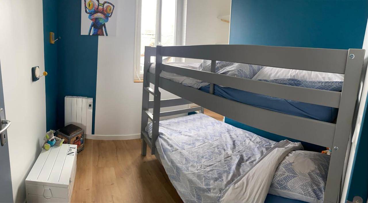 Appartement entier, Two-Bedroom Apartment in Pontorson, Région d'Avranches