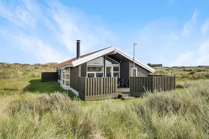 Ferienhaus für 6 Personen, mit Terrasse und Sauna in Klitmøller