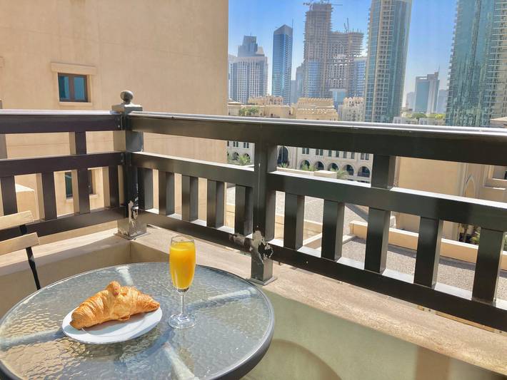 Entire apartment, Luxurious Stay in Dubai Downtown in Dubai, Emirate of Dubai