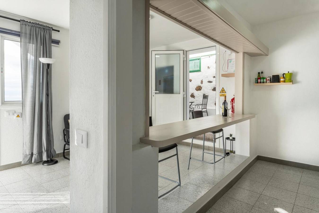 Appartement entier, Appartement « Vivienda Vacacional Tinisagua » avec vue sur la mer, terrasse privée et Wi-Fi in El Fuerte, Breña Alta