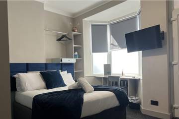 Holiday Rental for 8 People in Sheffield, South Yorkshire, Photo 4