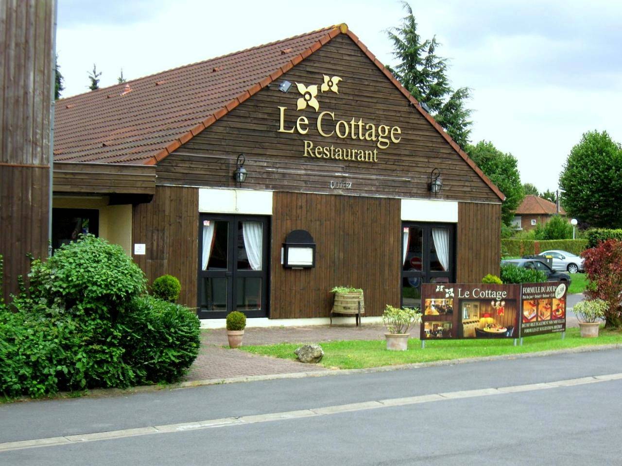 The Originals City, Le Cottage Hôtel, Bruay-la-Buissière in Bruay-la-Buissière, Région de Béthune
