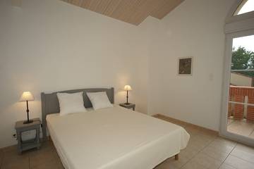 Villa pour 8 Personnes dans Pont-de-Larn, Parc naturel régional du Haut-Languedoc, Photo 1