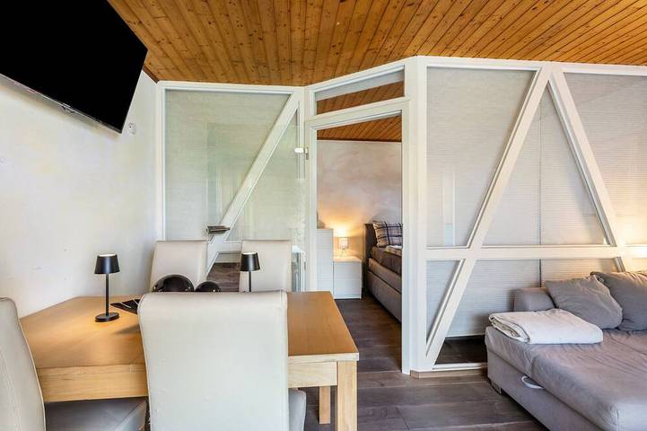 Ferienwohnung für 5 Personen, mit Whirlpool und Garten in Warstein - 2
