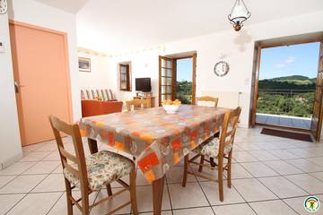 Maison De Vacances pour 4 Personnes dans Saint-Donat-sur-l'Herbasse, Région de Valence, Photo 3