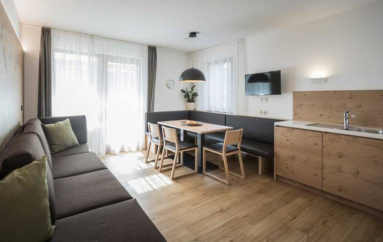 Appartamento per 5 persone, con giardino e sauna a Campo Tures