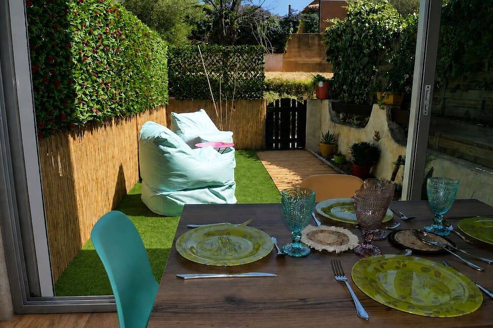 Ganze Wohnung, Air-conditioned studio with garden in Sanary Sur Mer in Sanary-sur-Mer, Mittelmeerküste (Frankreich)