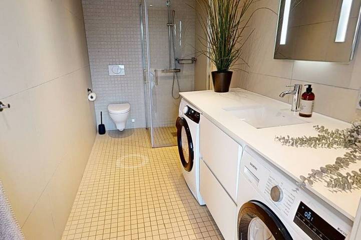 Ganze Wohnung, 3-Zimmer Penthouse im reizvollen Oslo, große private Terrasse, fantastische Aussicht in Gamle Oslo, Oslo