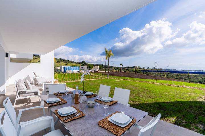 Holiday rental for 4 people, with garden and sauna as well as hot tub and children pool in Casares