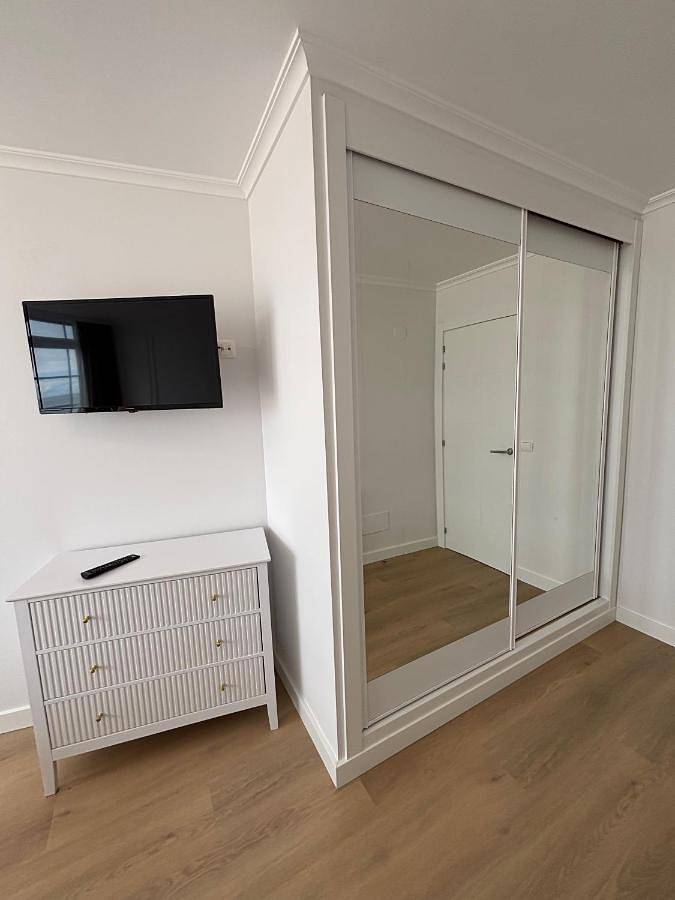Apartamento entero, Vivienda en 1ª Linea de Playa Rapadoira. Foz in Praia de Tupide (Foz), Foz