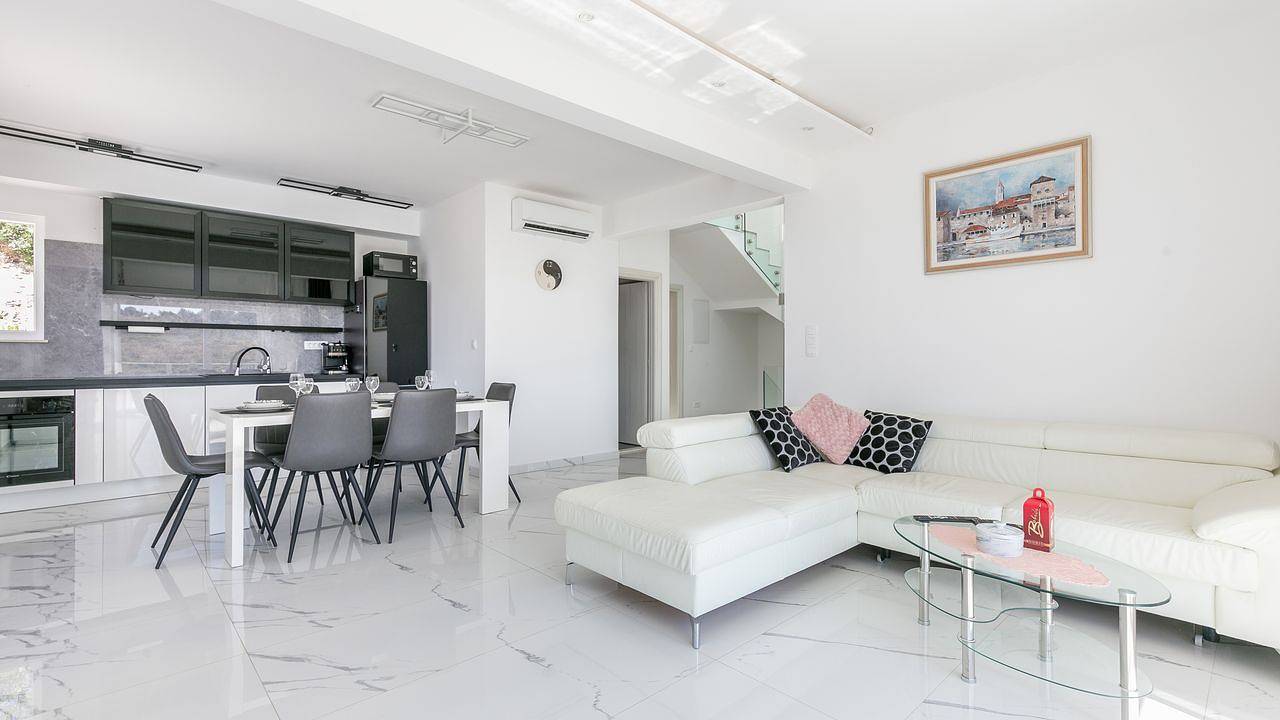 Ferienhaus für 6 Personen (114 m²) in Seget Donji in Trogir, Split-Dalmatien