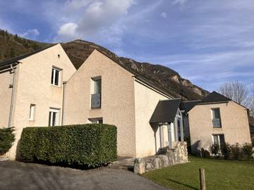 Gîte pour 5 personnes, avec terrasse à Vignec