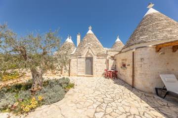 Trullo per 5 Persone in Cisternino, Valle D'Itria, Foto 4